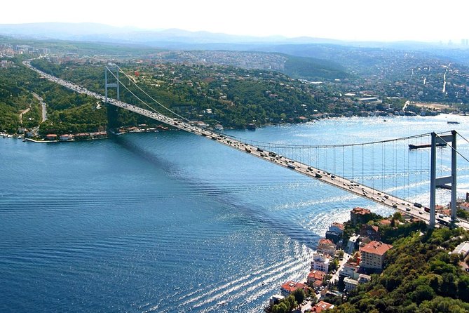 Full Day Cruise Tour in Bosphorus and Two Continents - Misir Çarşısı: 45 minutes of spices, sweets, and gifts you’ll actually use
