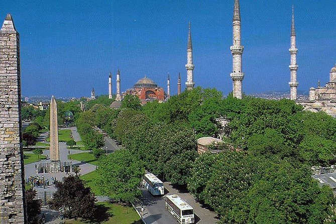 Full-Day Istanbul Old City Tour - Old City orientation in Sultanahmet: where the day really starts