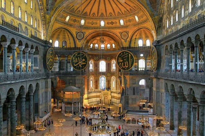 Full-Day Istanbul Old City Tour - Topkapi Palace: a short visit to a long empire