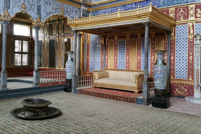 Full-Day Istanbul Old City Walking Tour - Grand Bazaar: shopping time without losing your bearings