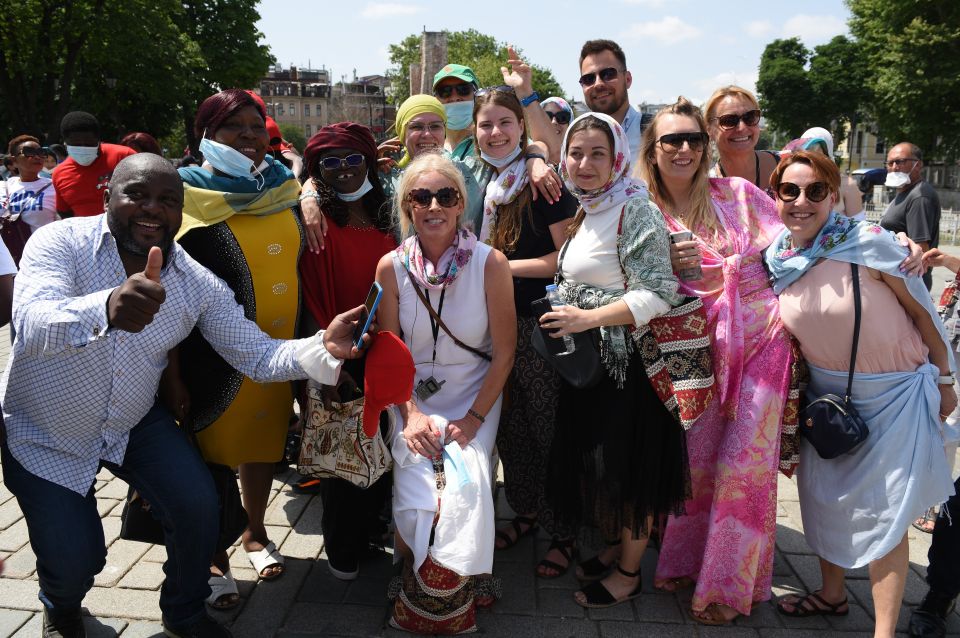 Full-Day Walking Tour of Istanbul's Old City - Walking the Old City with a route that makes sense