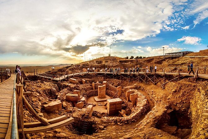 Gobeklitepe Tour From Istanbul - Göbeklitepe: the oldest temple story, seen up close