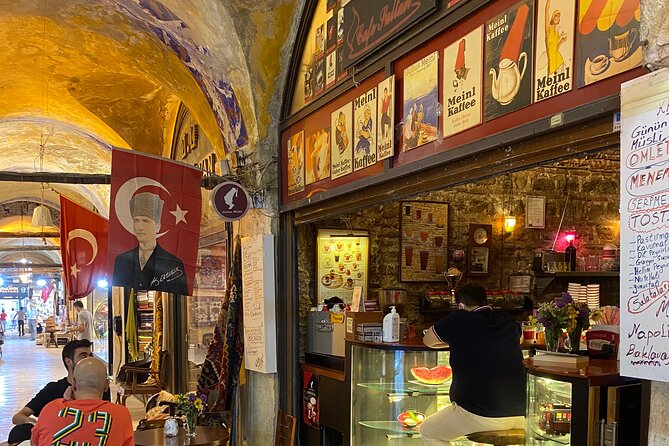 Grand Bazaar Through the Alleys - What to do before you go: small prep for a smoother walk