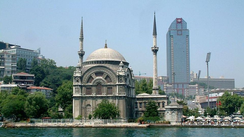 Guided Dolmabahce Palace Tour with Bosphorus Sunset Cruise - Key points at a glance