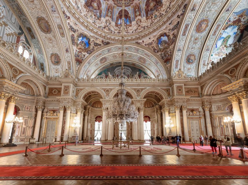 Guided Dolmabahce Palace Tour with Bosphorus Sunset Cruise - Snacks, baklava, lemonade/juice, tea, and coffee on board