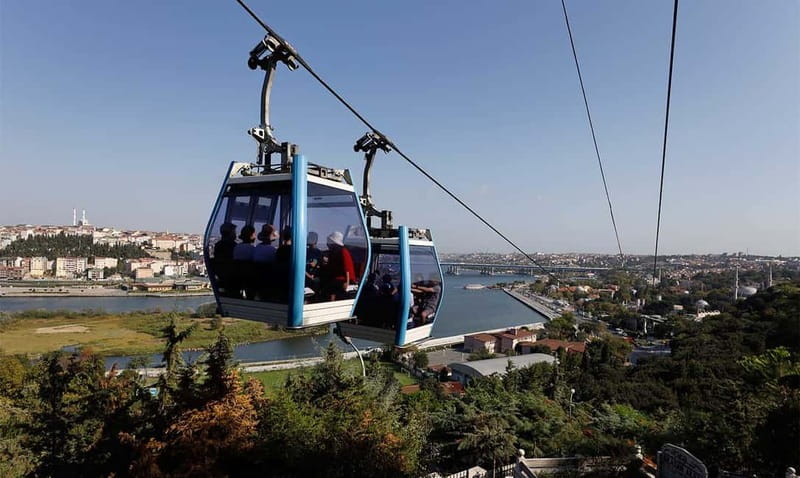 Hagia Sophia, Bosphorus cruise Blue Mosque, Small Group tour - Bosphorus Cruise Between Europe and Asia: The Ticket to Views