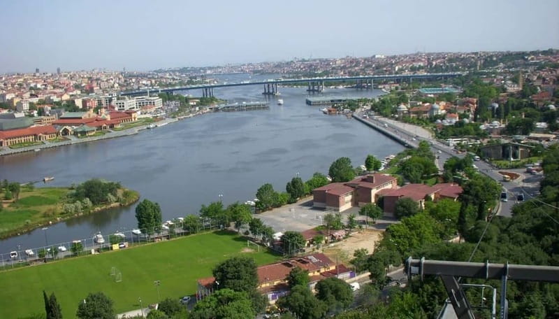 Hagia Sophia, Bosphorus cruise Blue Mosque, Small Group tour - Pierre Loti Hill and the Cable Car: Golden Horn Views Without the Slog