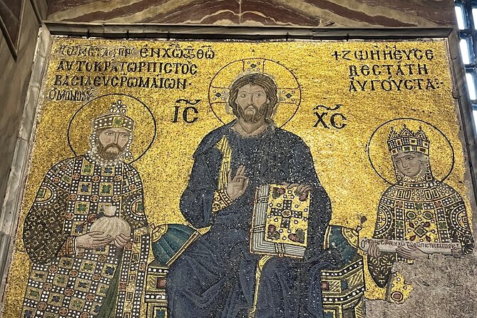 Hagia Sophia Guided Tour Priority entry - Extras on the Gallery Floor: Artifacts and Exhibits