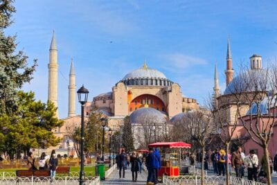 Half Day Istanbul Highlights Tour By Art Historian - Blue Mosque: Turkuaz Tiles and Sultanahmet Stories