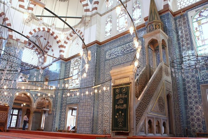 Half-Day Istanbul Private Food Tour & Culinary Experience - A smart half-day plan for first-time Istanbul food lovers