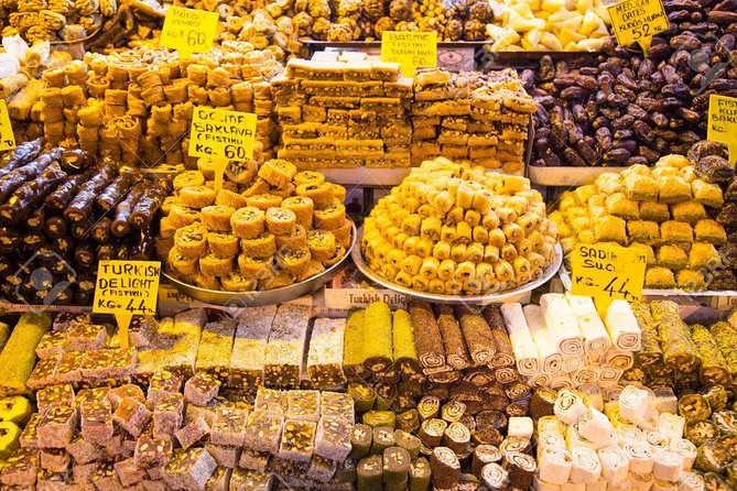 Half Day Morning Bosphorus Cruise & Spice Bazaar visit (Bus and Boat Tour) - Golden Horn and Balat on the bus: getting the backstory behind the skyline