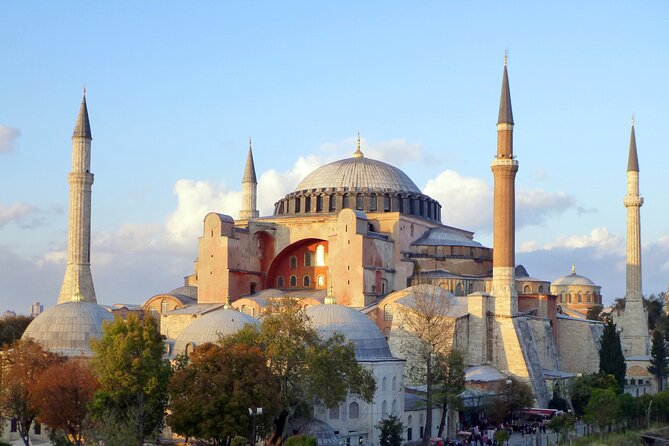 Half-Day Morning Walking Tour of Byzantine Relics in Istanbul - Stop 1: Hippodrome and the Byzantine Racing Stage