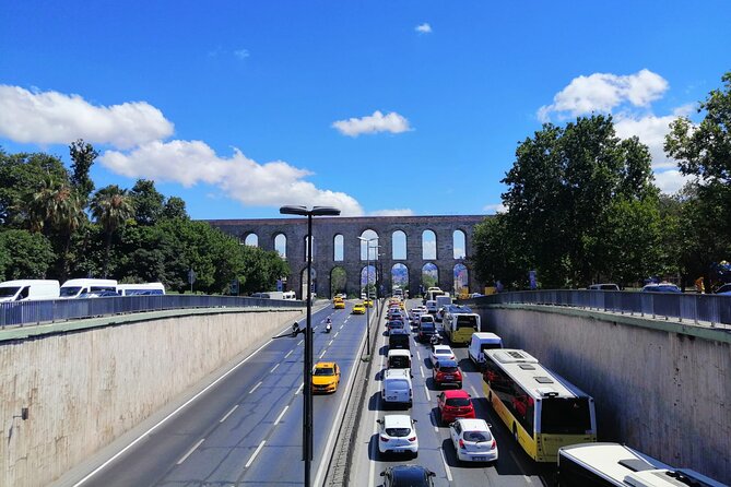 Hidden Treasure's Of İstanbul Half Day Walking Tour - Süleymaniye Mosque Stop: Ottoman power, tombs, and real atmosphere