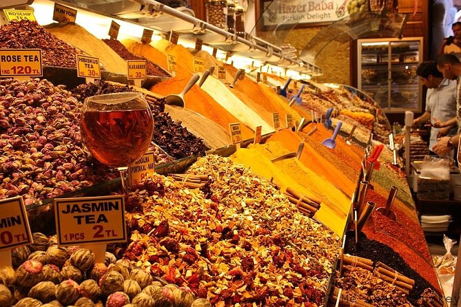 Highlights of Turkey - 12 Days - Spice Bazaar and a Bosphorus cruise that actually shows the city