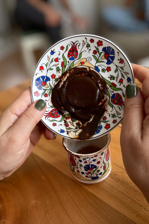 Home Style Turkish Coffee Making and Fortune Telling - A Sarıyer home session feels more real than a coffee stop