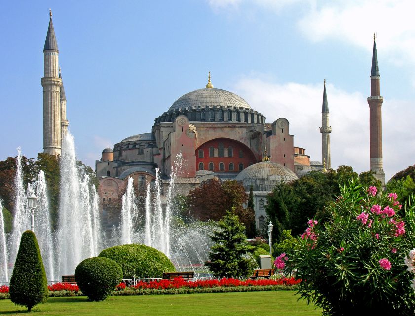 Istanbul: 1 or 2 -Day Private Guided City Tour - Blue Mosque (Sultanahmet Mosque): blue tiles up close