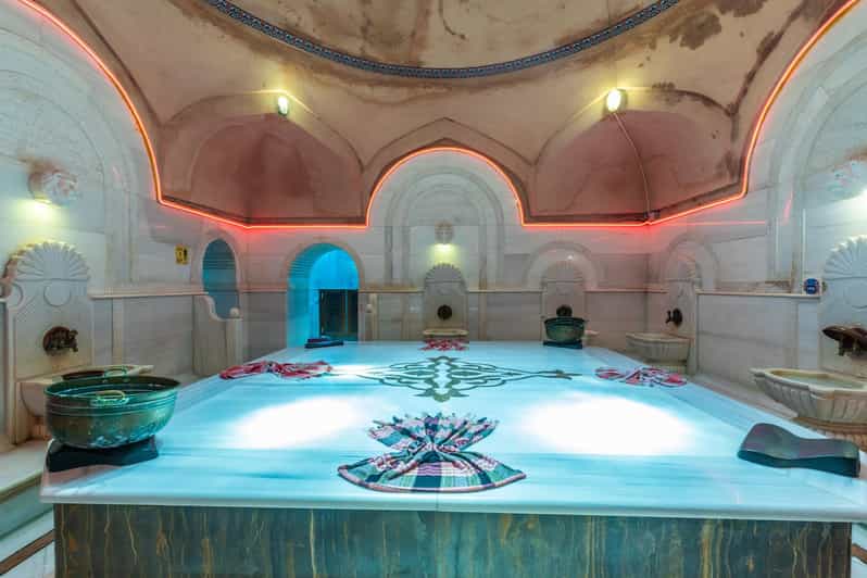 Istanbul: Acemoglu Historical Turkish Bath w/Private Options - Acemoglu Hammam in Istanbul’s Old City: the setting that matters