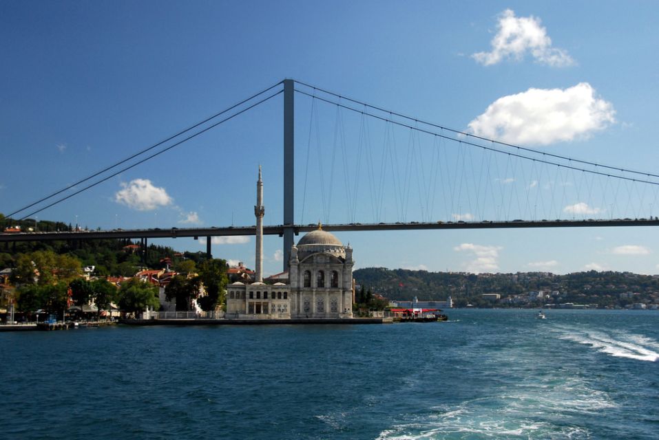 Istanbul: Afternoon Bosphorus Cruise and Spice Bazaar Tour - Key things that make this tour worth your afternoon
