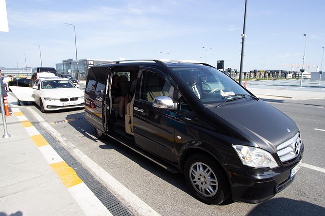 Istanbul Airport Transfer - One Way - Who this Istanbul one-way transfer is best for