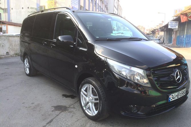 Istanbul Airport Transfer - Round Trip - Flight tracking + 90 minutes free waiting: the stress-killer combo