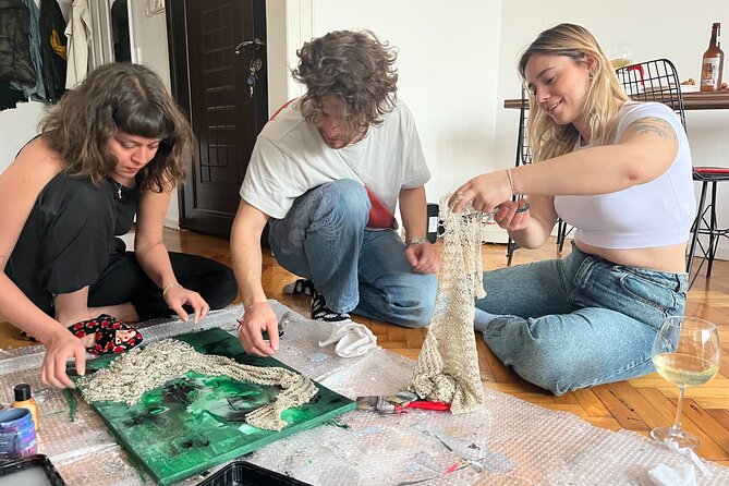Istanbul Art Escape Wine and Paint at Local's Home - Timing and logistics that affect your comfort