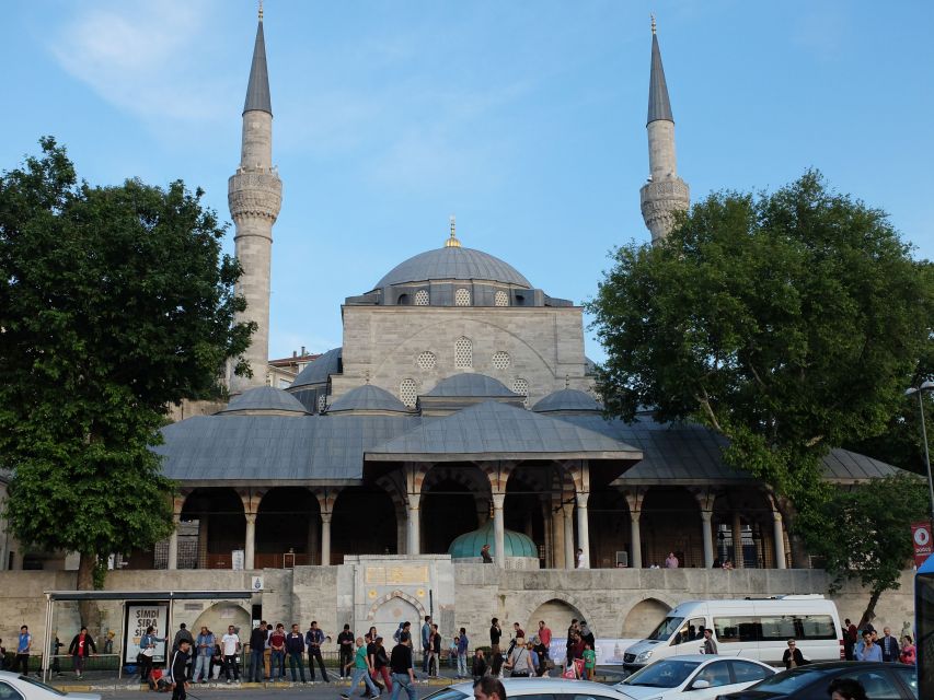 Istanbul: Asian Continent Highlights Walking Tour - Key highlights you’ll actually feel in your day