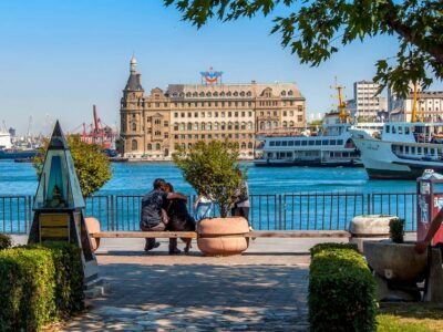 Istanbul: Asian Side Uskudar & Kadiköy Tour with Lunch - The Small-Group Pace and the Walking Reality