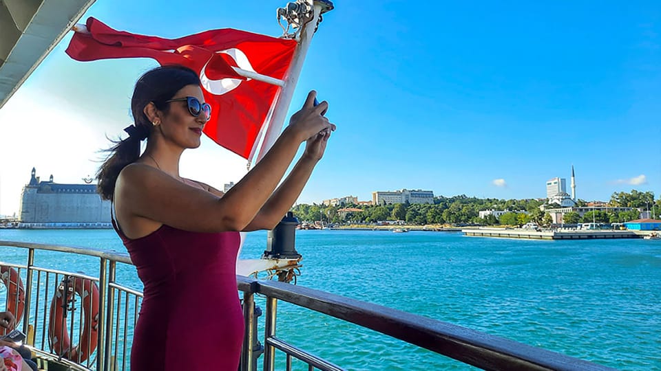 Istanbul: Asian Side Walking Tour with Ferry Ride - Kadıköy on Foot: Food Markets and Local Night-Life Energy