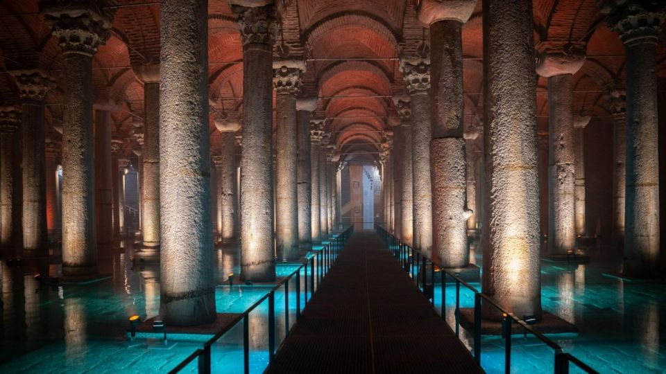 Istanbul: Basilica Cistern Skip-the-line Entry & Guided Tour - Basilica Cistern in plain terms: what it is and why it feels unreal