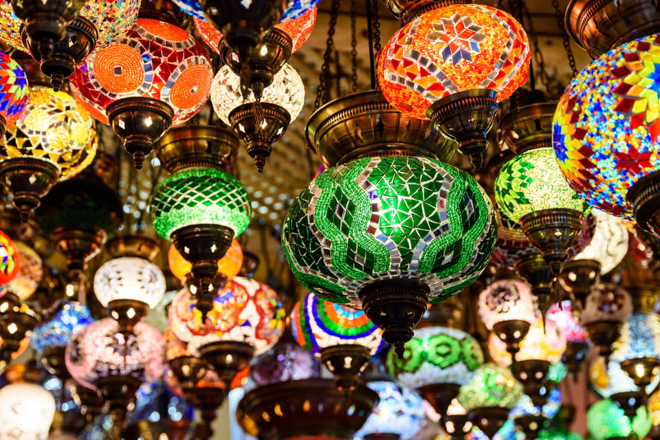 Istanbul: Best City Highlights Guided Tour with Tukish Lunch - Blue Mosque and Sultanahmet Square: 6 Minarets and Clear Explanations