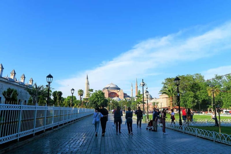 Istanbul: Best of Old City Full-Day Tour with Transfers - Hippodrome of Constantinople: Obelisk, Serpentine Column, and Wilhelm II fountain
