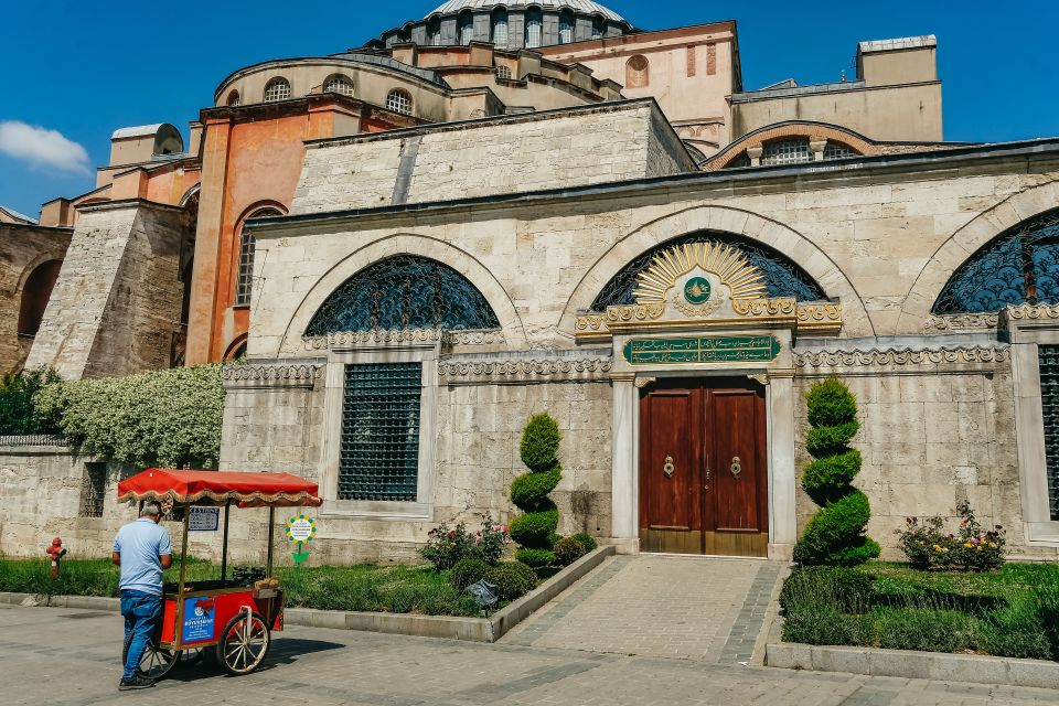 Istanbul: Best of the City 1, 2 or 3-Day Private Guided Tour - Transportation, pickup, and what to pack