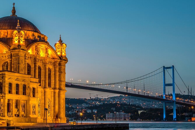 Istanbul Bites and Sights : Mosques, Markets & Ferry to Asia - Spice Bazaar at Eminönü: the aromas you can actually learn from