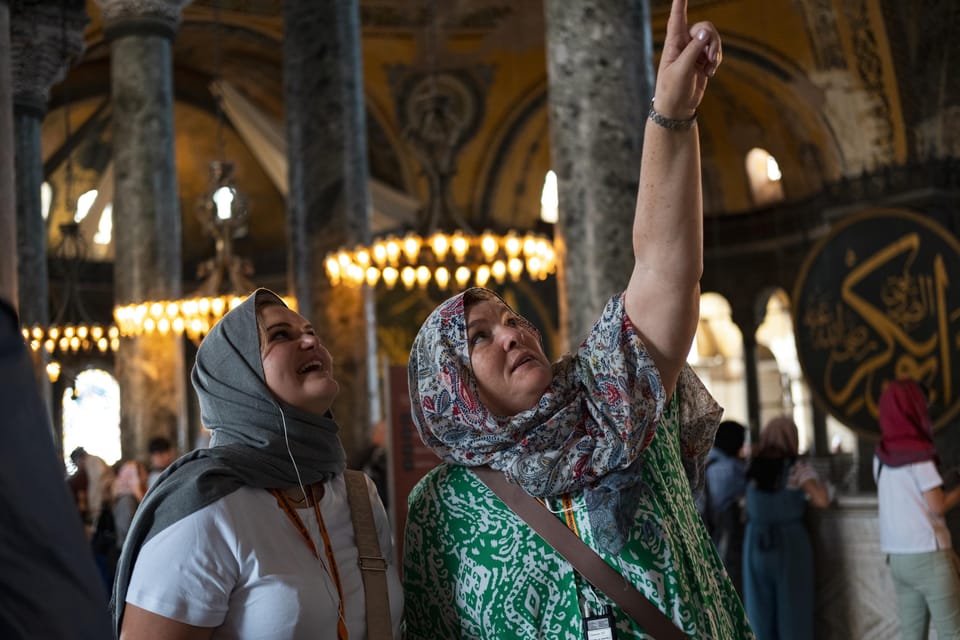 Istanbul: Blue Mosque & Hagia Sophia Guided Tour w/ Tickets - Hagia Sophia with priority entry: what to expect once you’re inside