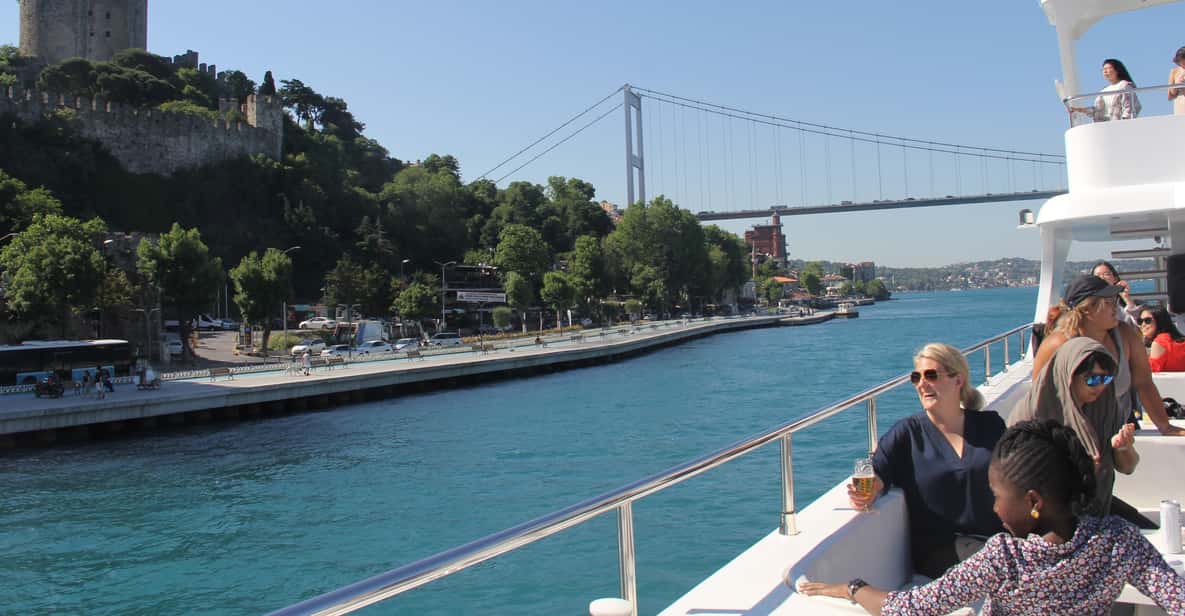 Istanbul: Bosphorus and Black Sea Cruise with Lunch - Why a Bosphorus-to-Black-Sea cruise feels different