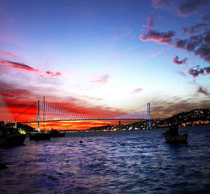Istanbul: Bosphorus Cruise Morning or Sunset Boat Tour - If Your Main Priority Is Live English Guidance