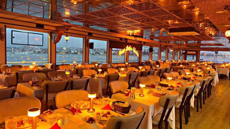 Istanbul: Bosphorus Dinner Cruise & Show with Private Table - Getting to Kabataş and Finding the Right Boat (Without Stress)
