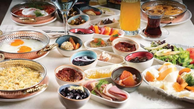 Istanbul: Bosphorus Morning Cruise with Breakfast - The Breakfast Spread: What You’ll Actually Eat (And Why It Matters)