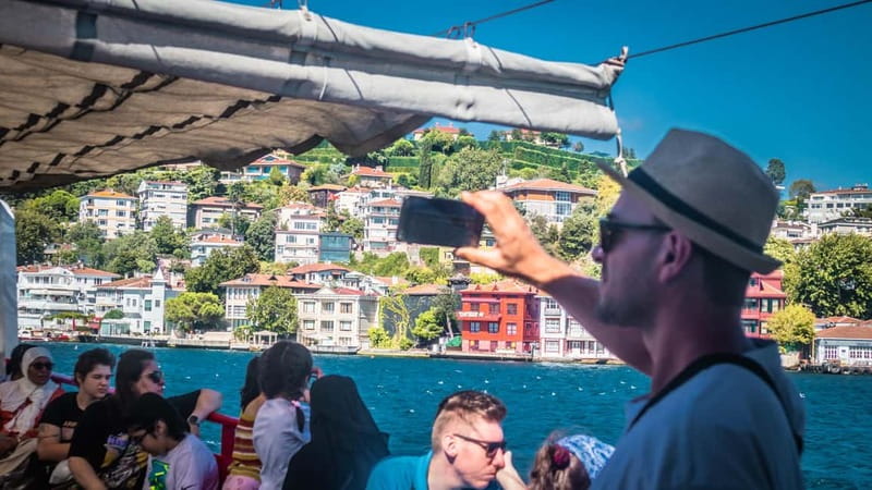 Istanbul: Bosphorus Sightseeing Cruise Tour with Audio Guide - Should You Book This Bosphorus Cruise?