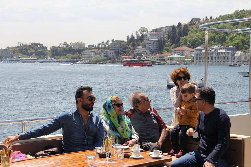 Istanbul: Bosphorus Strait and Black Sea Lunch Cruise - Key highlights worth your time