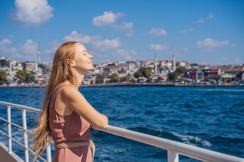 Istanbul: Bosphorus Strait Sightseeing Cruise & Audio Guide - Getting to Dentur Avrasya at Kabataş without stress