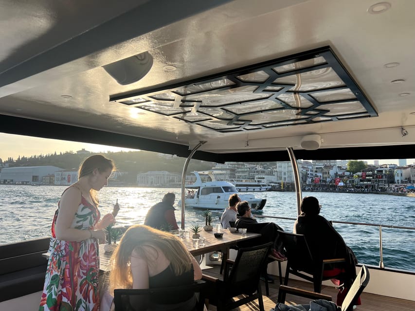 Istanbul: Bosphorus Sunset Cruise on a Luxury Yacht - Anadolu Hisarı and Küçüksu Palace: the calmer, scenic stretch