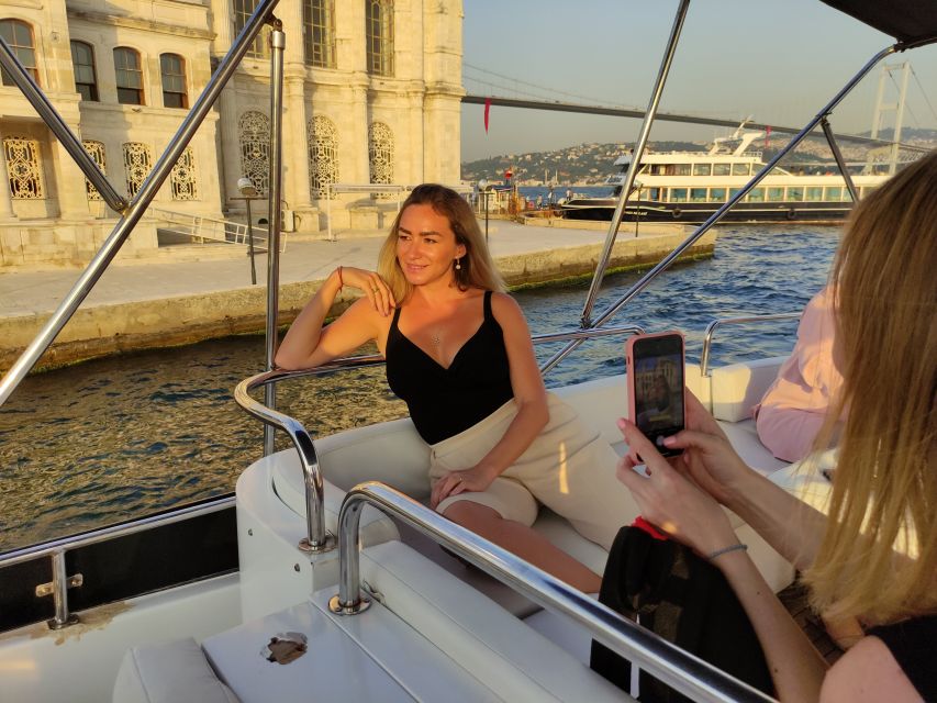 Istanbul: Bosphorus Sunset Cruise with Snacks and Wine - Dolmabahçe Palace, Ortaköy Mosque, and the “wait, that’s Istanbul” moment