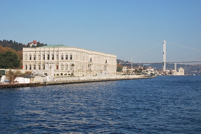 Istanbul Bosphorus Tour With Whirling Dervish Show - A 3:30 pm Bosphorus cruise that works as your Istanbul wind-down