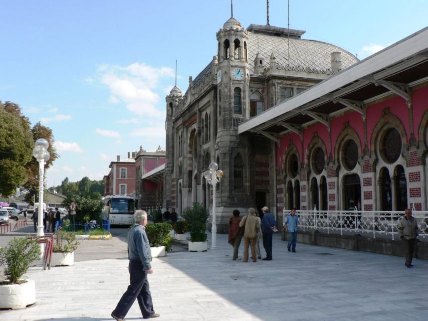 Istanbul: City Highlights Group Tour with Hagia Sophia Entry - Hagia Sophia (Ayasofya) entry that actually gets you inside faster