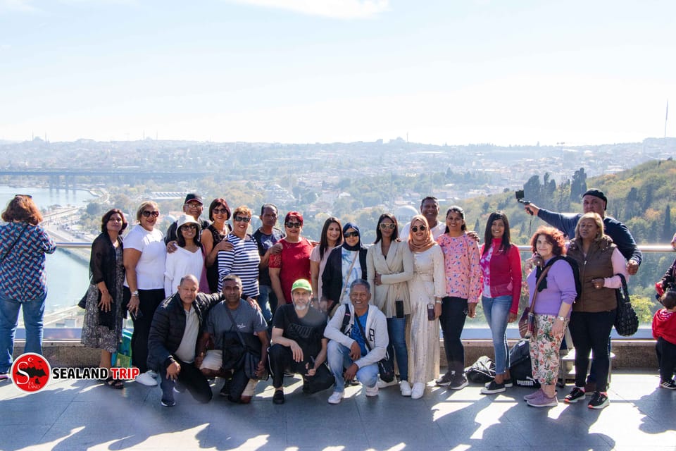 Istanbul: City Hightlights Bus Tour and Bosphorus Cruise - Beylerbeyi Palace Stop: A Palace Interlude in a Fast Day