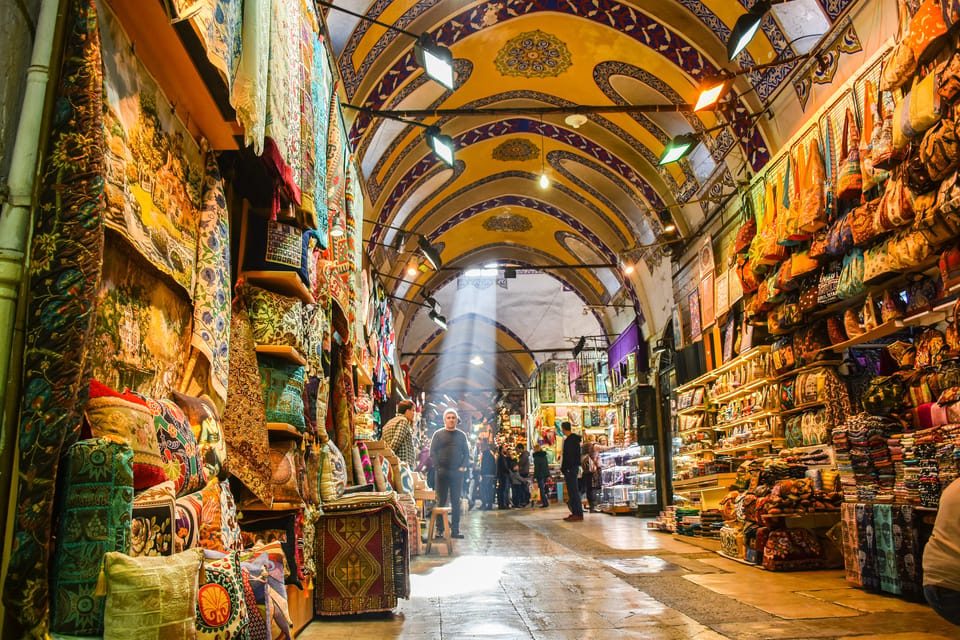 Istanbul City Walk: Blue Mosque, Hippodrome & Hagia Sophia - Price and Logistics: What $19 Really Buys