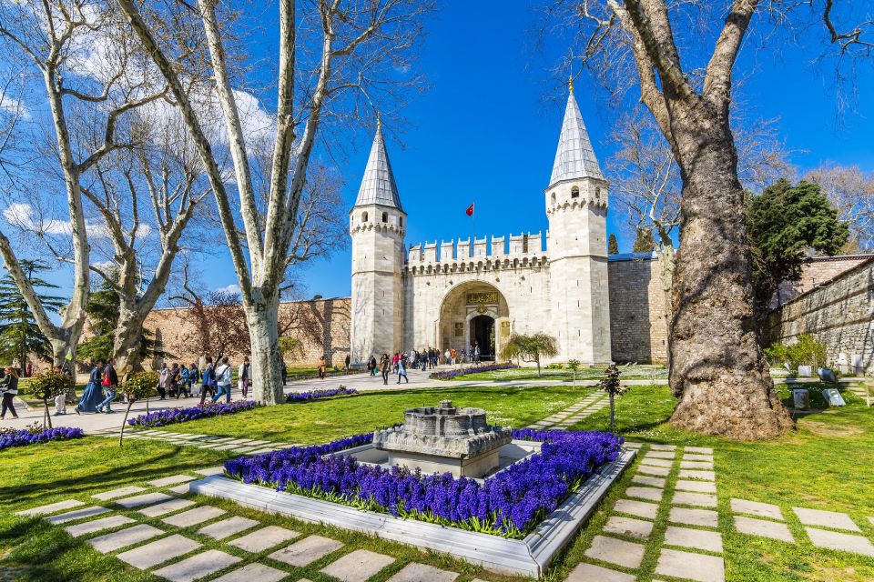 Istanbul City Walk: Blue Mosque, Old Town & Hippodrome - Starting at Alman Çeşmesi: the German Fountain stop that sets the tone