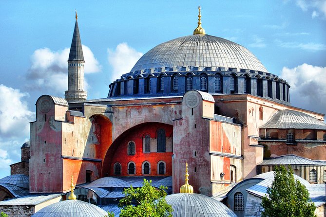 Istanbul Classics and Bosphorus Cruise Private Tour - Hagia Sophia Grand Mosque: pay the ticket, then enjoy the story