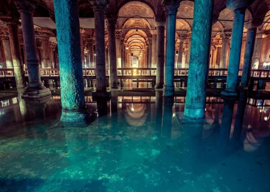 Istanbul Combo: Topkapi Palace & Basilica Cistern - Exploring Topkapi After the Tour: Courtyards, Gardens, and Opulent Rooms